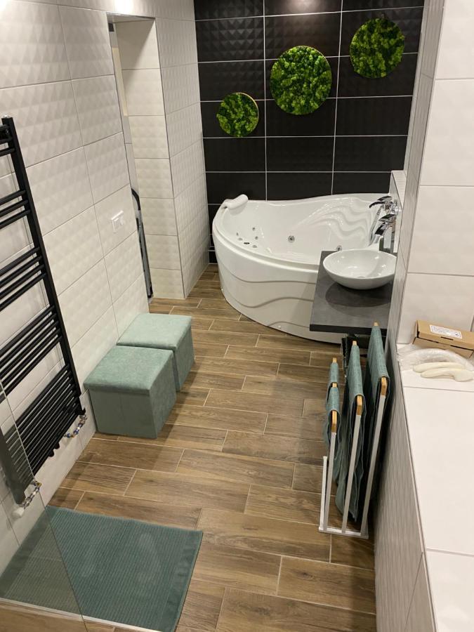 Karos Night Sky Apartment Zalakaros Luaran gambar