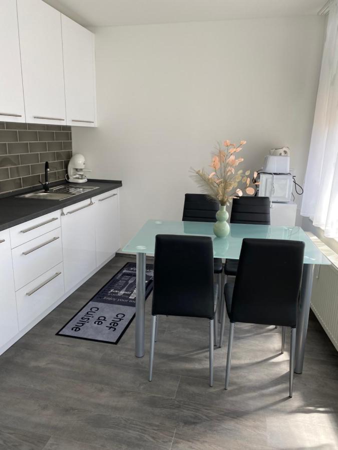 Karos Night Sky Apartment Zalakaros Luaran gambar